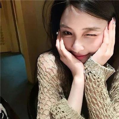 牌坊下的女人